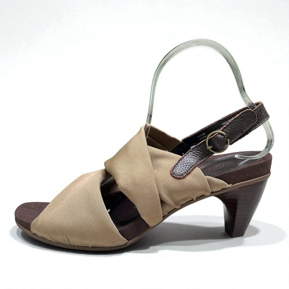 Aetrex - Essence™ Jamie Double Band Stretch Heel Sandal in Tan |Taupe Color| 9W - Picture 1 of 13
